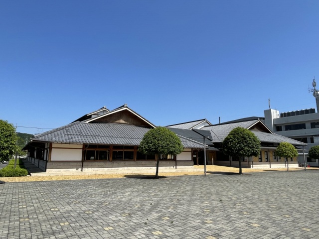 勝央美術文学館