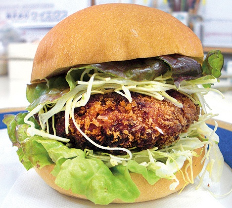 黒豚メンチカツバーガー