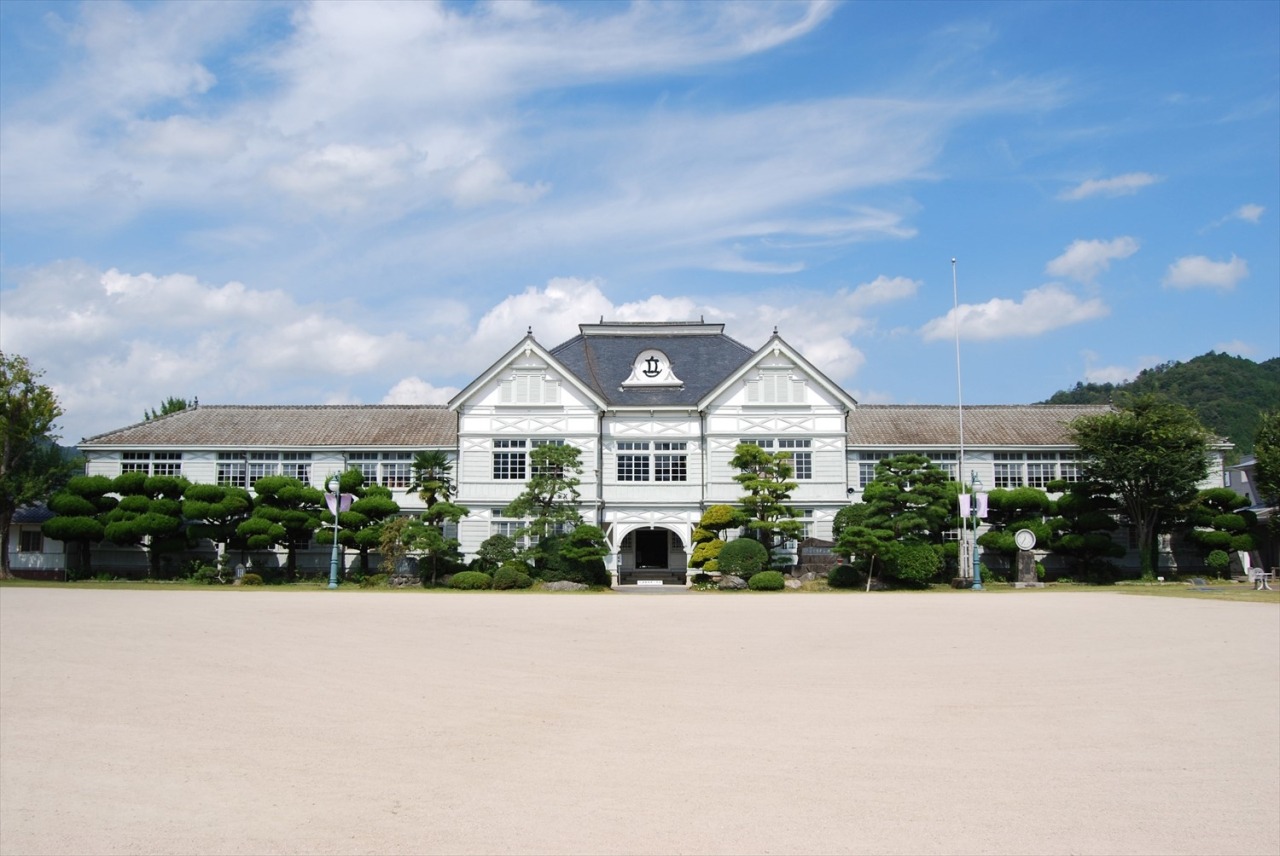 旧遷喬尋常小学校