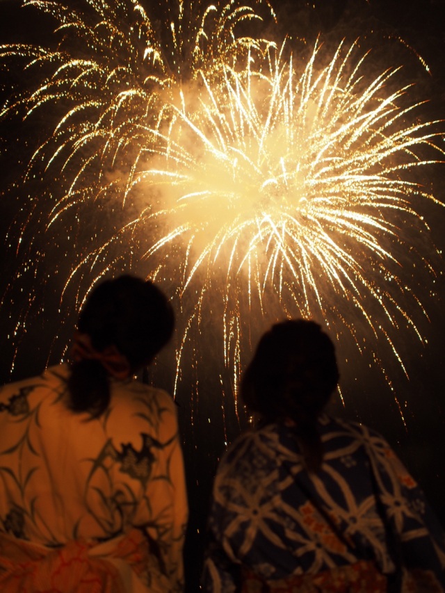 【2025年】東粟倉ふる里祭り花火大会
