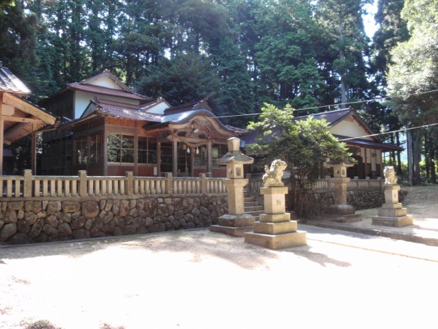 粟倉神社