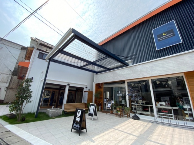 井原デニムスクエアガーデン