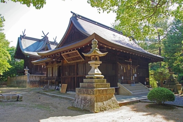 窪八幡宮