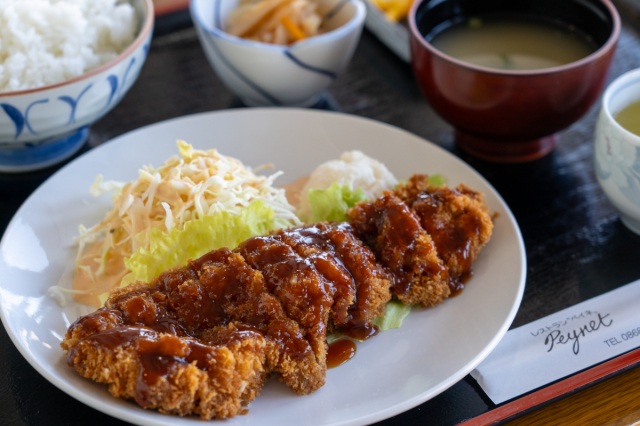 レストラン ペイネ
