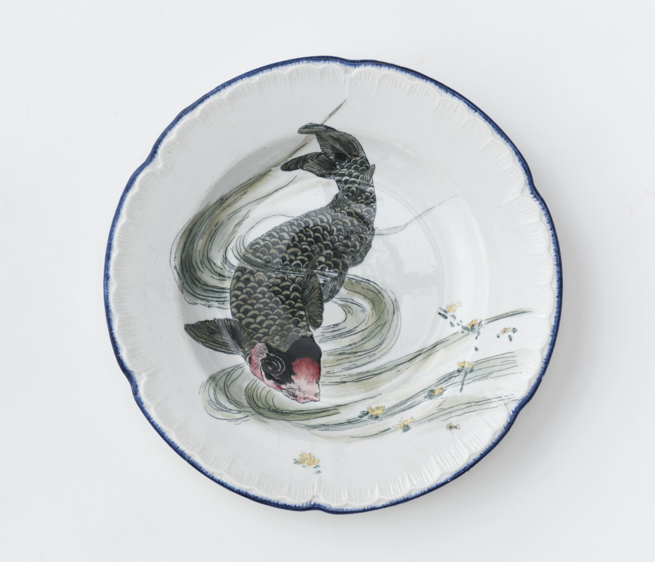 エスカリエ・ド・クリスタル《流水鯉文皿》19世紀後期-20世紀初頭 個人蔵