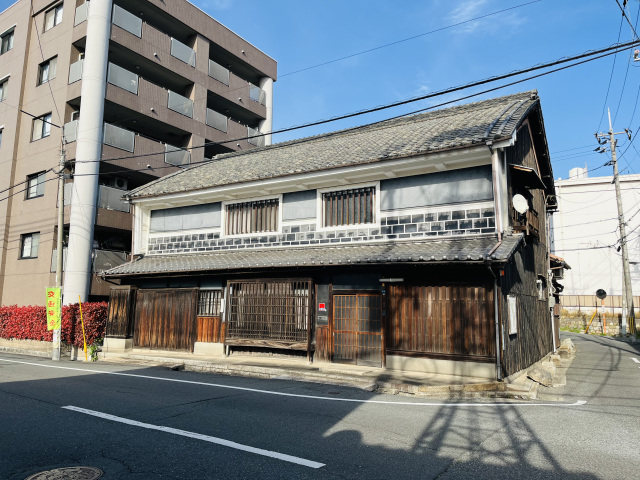 河本邸　兵団の町家