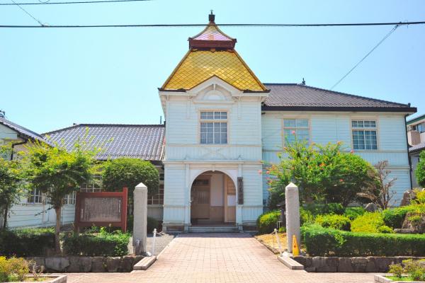 旧勝央町郷土美術館