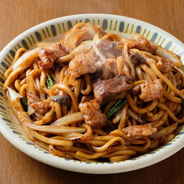 津山ホルモンうどん