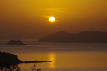 笠岡諸島の夕日（飛島）