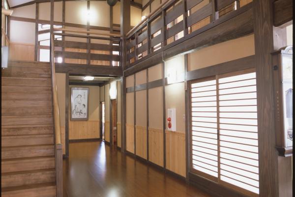 元仲田邸くらやしき（縦）
