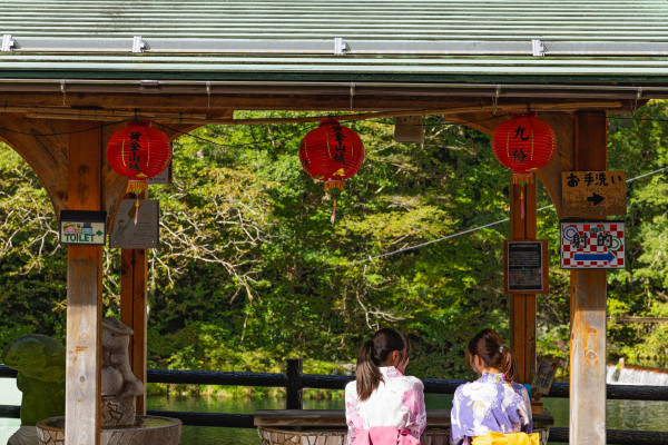 湯原温泉　手湯足湯（縦）
