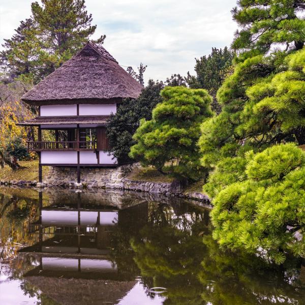 衆楽園（縦）