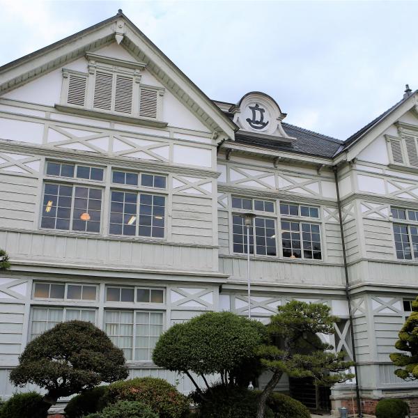 旧遷喬尋常小学校